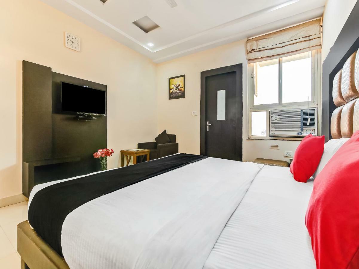 Capital O 32619 Hotel Sugar Palm Gwalior Exterior photo